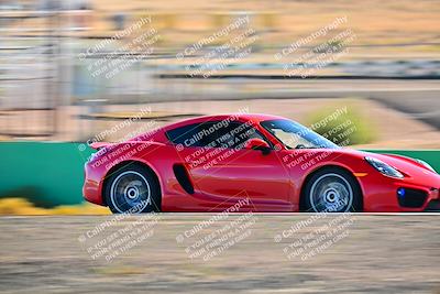 media/Oct-18-2025-Extreme Speed (Sat) [[d6d7e1fef1]]/Group 3 Purple/Session 3 (Turn 1)/